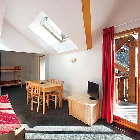 Les Hauts De Aparthotel 4*