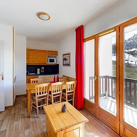 Les Hauts De 4*