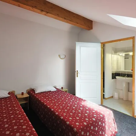 Hotel apartamentowy Les Hauts De 4*